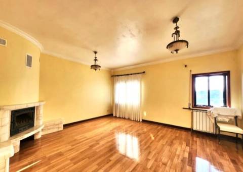 Andar de Moradia T3 c/ Terraço - Campanhã - Porto