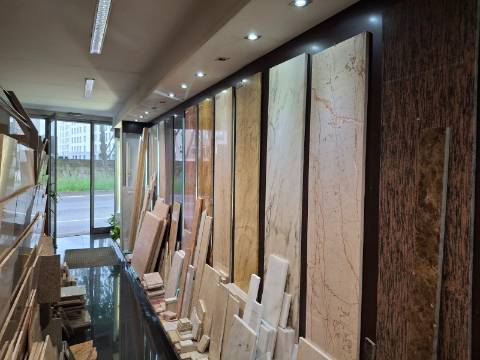 LOJA em Local Estratégico - PORTO - Próx. H.S. João, Circunvalação (Em funcionamento!)