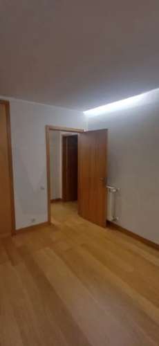 T3 c/ garagem BOX - Águas Santas