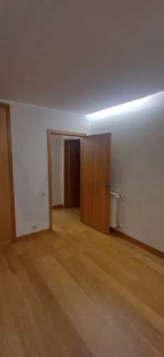 T3 c/ garagem BOX - Águas Santas