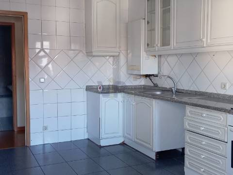 Apartamento T1+1 Venda em Rio Tinto,Gondomar