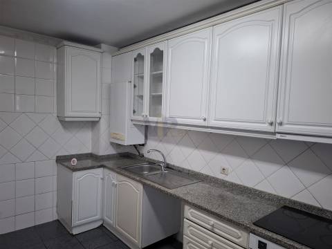 Apartamento T1+1 Venda em Rio Tinto,Gondomar