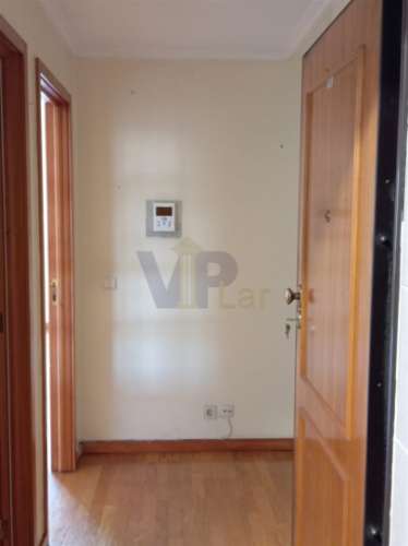 Apartamento T1+1 Venda em Rio Tinto,Gondomar