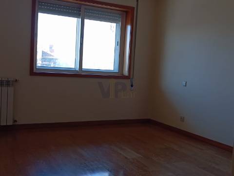 Apartamento T1+1 Venda em Rio Tinto,Gondomar