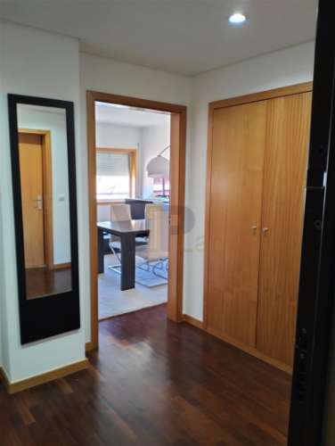 Excelente T3 - À Fernão de Magalhães e Faculdades - Paranhos