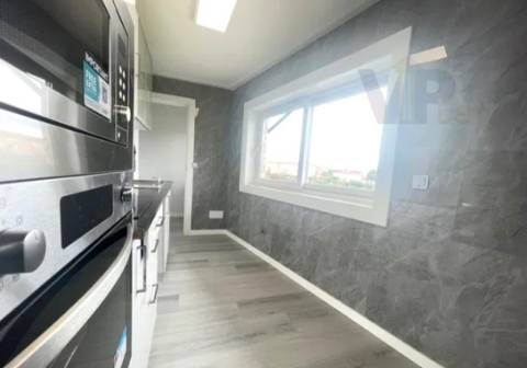 T3 c/ garagem e varanda, Totalmente Renovado - Ermesinde