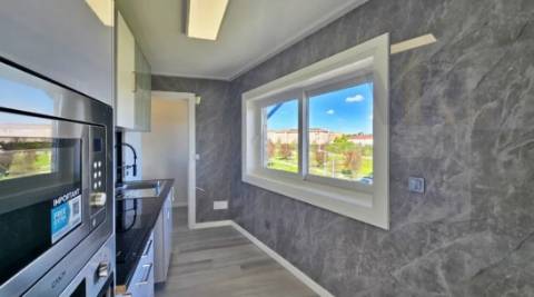 T3 c/ garagem e varanda, Totalmente Renovado - Ermesinde