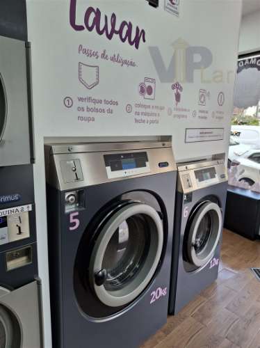 Trespasse de Lavandaria Self Service e Engomadoria - Amial (Porto) A Funcionar!