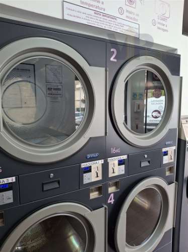 Trespasse de Lavandaria Self Service e Engomadoria - Amial (Porto) A Funcionar!