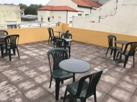 QUARTO c/ Ar Condicionado - Ao Amial - Paranhos