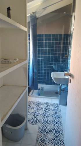 QUARTO c/ Ar Condicionado - Ao Amial - Paranhos