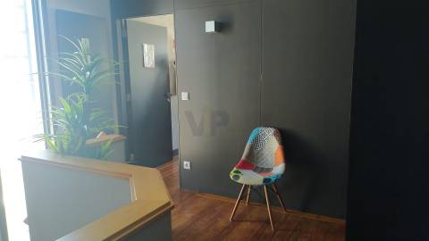 QUARTO c/ Ar Condicionado - Ao Amial - Paranhos