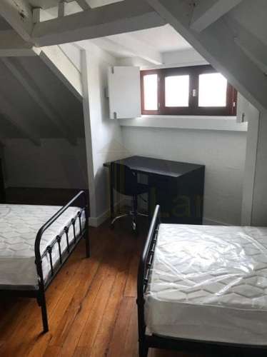 QUARTO c/ Ar Condicionado - Ao Amial - Paranhos