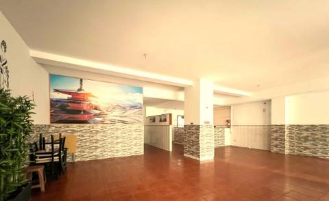 Loja  Venda em Águas Santas,Maia