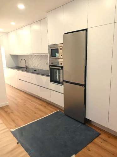 Moradia T3 Totalmente Restaurada - Porto (à Casa de Saúde Boavista)