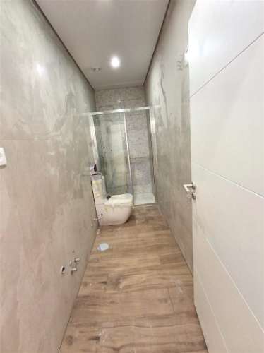 Moradia de R/Chão T2+1 c/ 790m² (Terraço/Jardim/Quintal) - Vila Nova de Gaia