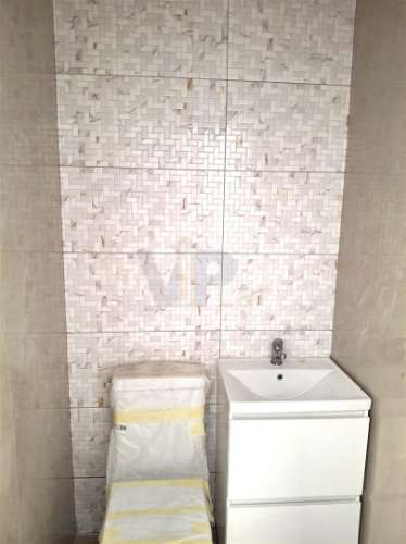 Moradia de R/Chão T2+1 c/ 790m² (Terraço/Jardim/Quintal) - Vila Nova de Gaia