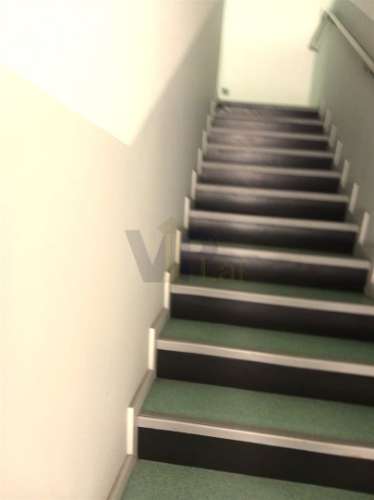 Loja + Escritórios c/ 425m² - Porto (à Circunvalação)