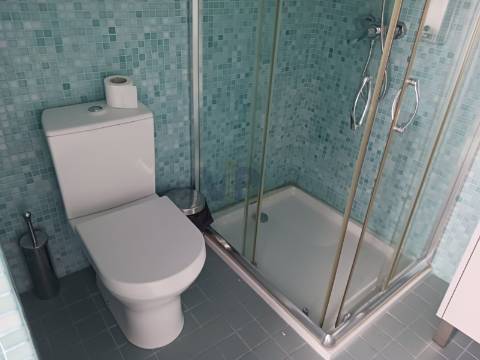 Loja + Escritórios c/ 425m² - Porto (à Circunvalação)