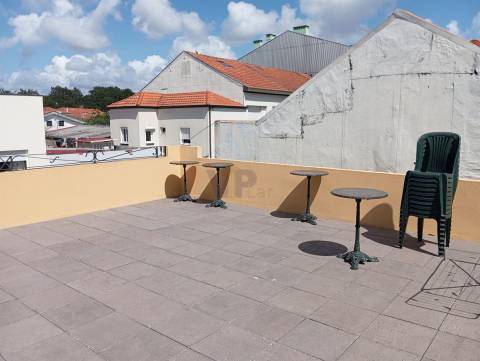 QUARTO c/ Ar Condicionado - Ao Amial - Paranhos