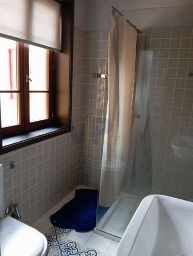 QUARTO c/ Ar Condicionado - Ao Amial - Paranhos