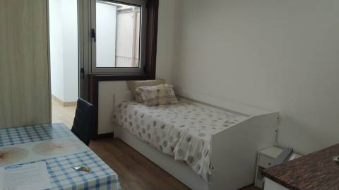 Estúdio c/ Terraço - Ao Polo Universitário - H.S. João