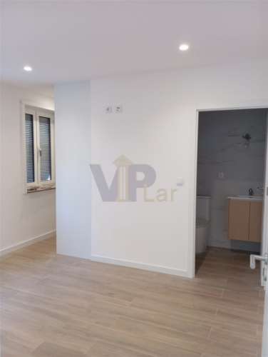 T2 Totalmente remodelado - S. Mamede Infesta (H.S.João)