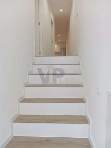 T2 Totalmente remodelado - S. Mamede Infesta (H.S.João)