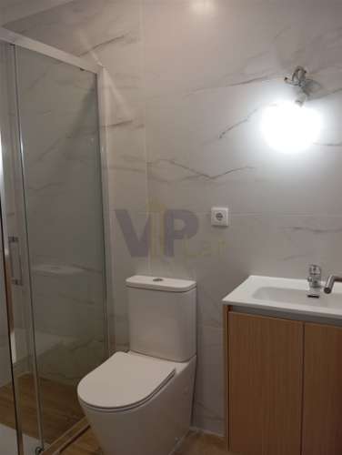 T2 Totalmente remodelado - S. Mamede Infesta (H.S.João)