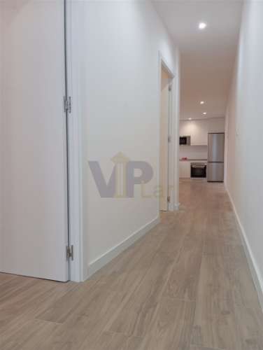 T2 Totalmente remodelado - S. Mamede Infesta (H.S.João)