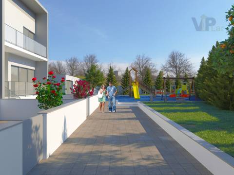 Moradia NOVA T4+1 com Piscina e Jardim