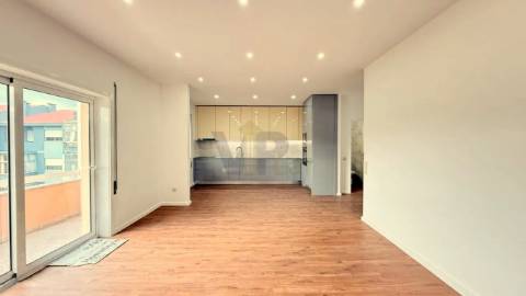 Apartamento T3 Venda em Águas Santas,Maia