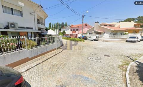 Loja  Venda em Vila Nova da Telha,Maia