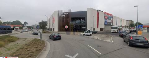 Loja  Venda em Vila Nova da Telha,Maia