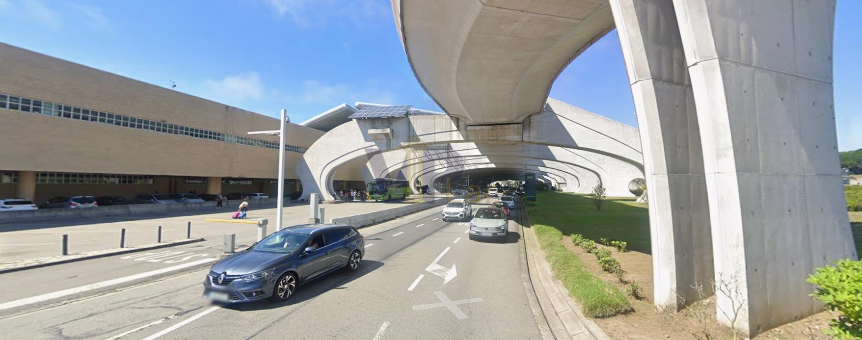 Loja  Venda em Vila Nova da Telha,Maia