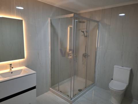 Moradia T5 Venda em Campanhã,Porto