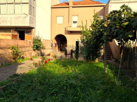 Moradia T7 Venda em São Mamede de Infesta e Senhora da Hora,Matosinhos