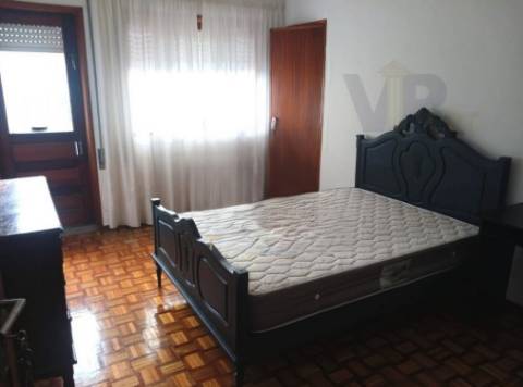 Andar Moradia T2 Venda em Ermesinde,Valongo