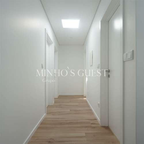 Moradia V3 Gaveto a 10min. do Centro de Braga