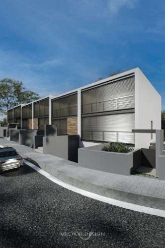 Moradia em Banda T3 c/ Jardim e Garagem Fechada - Tebosa, Braga