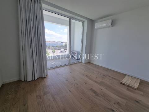 Apartamento T1 Novo c/ varanda e lugar de garagem - Vila do Conde , Porto