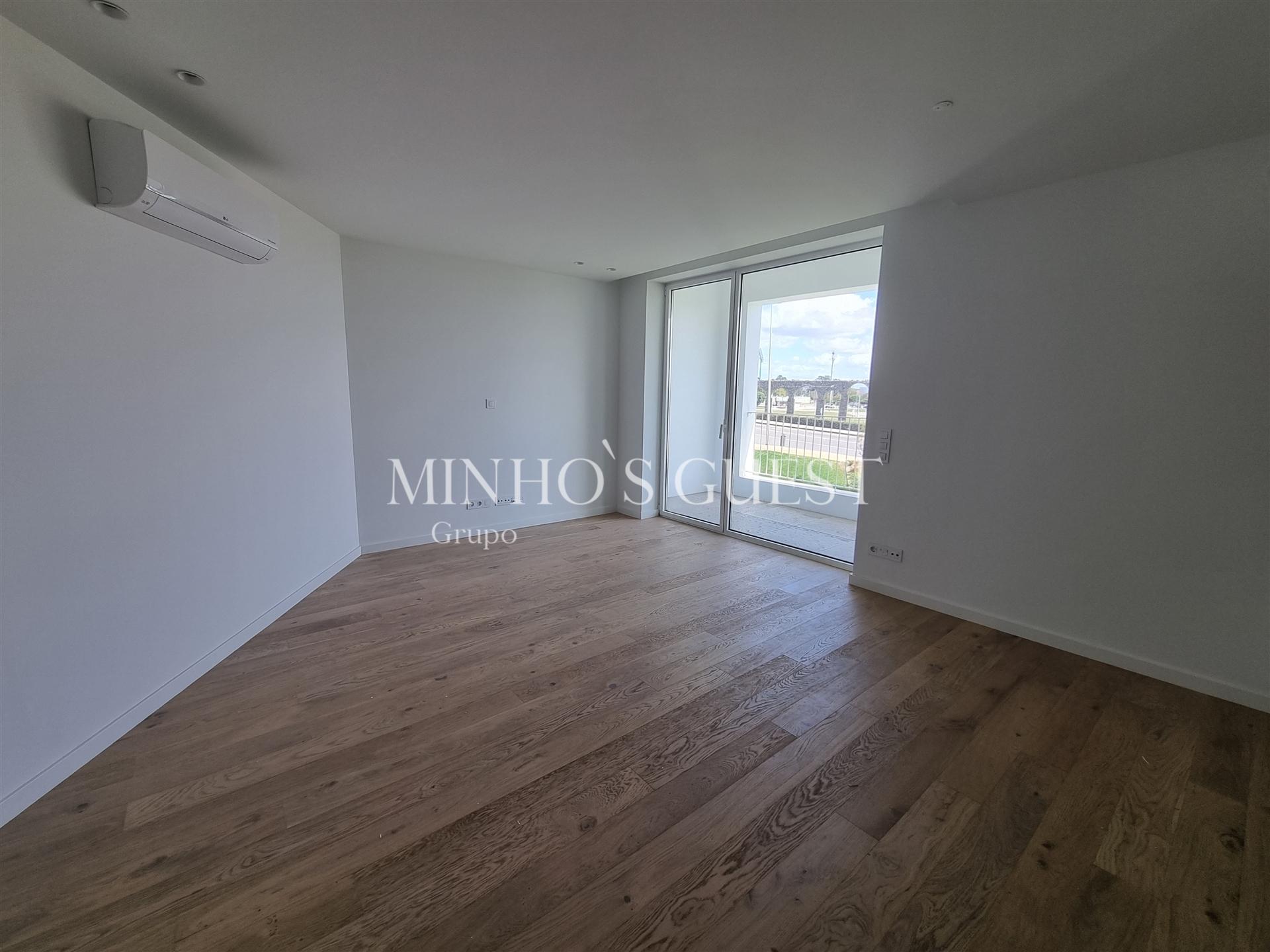 Apartamento T1 Novo c/ varanda e lugar de garagem - Vila do Conde , Porto