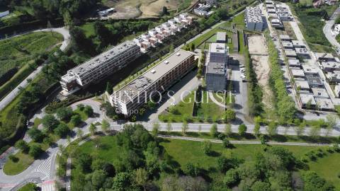 Apartamento T3 Novo c/ Garagem e Varanda - Parque da Cidade de Guimarães