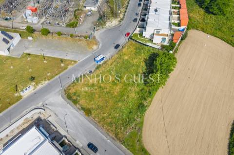 Loteamento composto por 5 lotes p/ construção moradias - Dume (Nova Arcada)