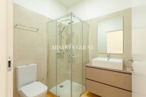 ApartHotel c/ 14 apartamentos + restaurante - Arcos de Valdevez