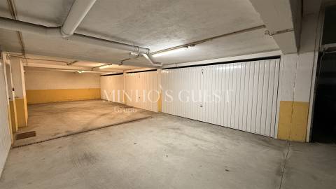 Apartamento T2 (Novo) c/ garagem fechada - Fraião, Braga