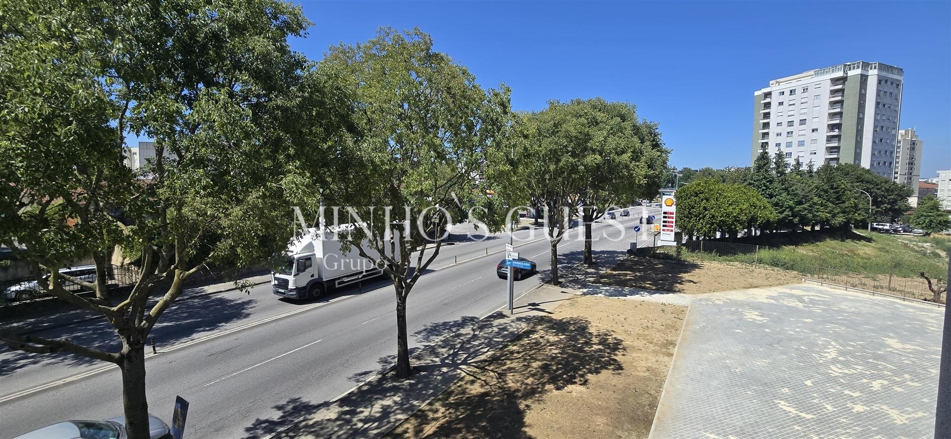 Apartamento T2 +1 Novo c/ elevador e lugar garagem - Maximinos, Braga