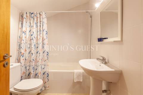 Moradia T2 (Duplex) em Condomínio Fechado - Caniçada, Gerês