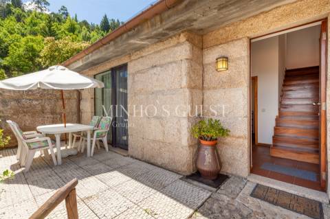 Moradia T2 (Duplex) em Condomínio Fechado - Caniçada, Gerês