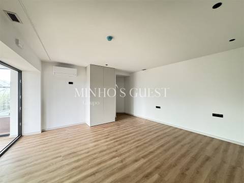 Empreendimento Turístico Único em Rio Caldo - Gerês – Investimento de Alta Rentabilidade!